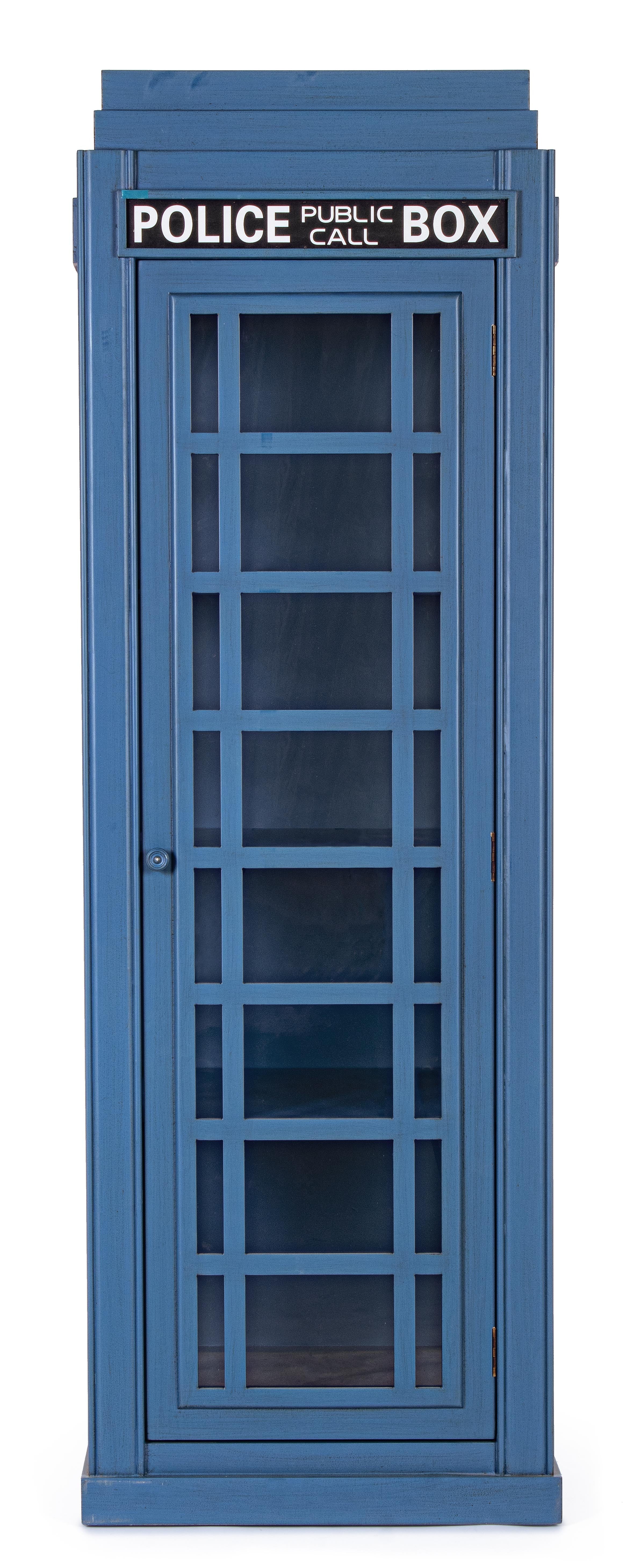 Libreria a vetrina in stile cabina telefonica inglese in legno